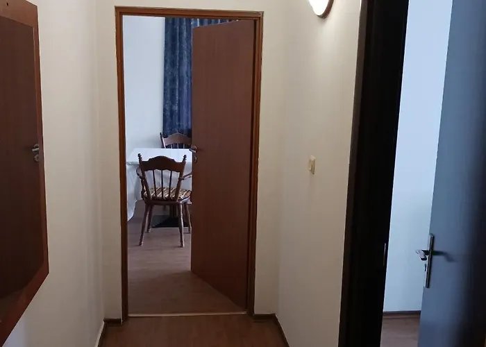 Wild Chery - 2 Bedroom - Economy Apartment